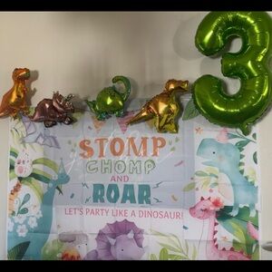Dinosaur Party Balloon Set with Green Number 3